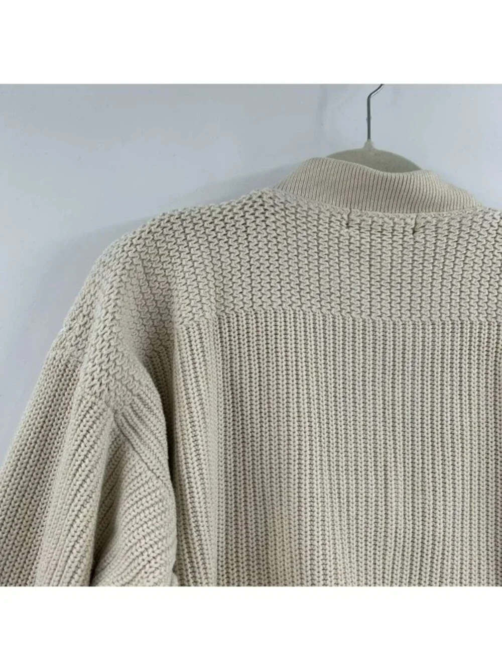 Eddie Bauer Sweater Men's Medium Beige Button Henley Knit Pullover Long Sleeve